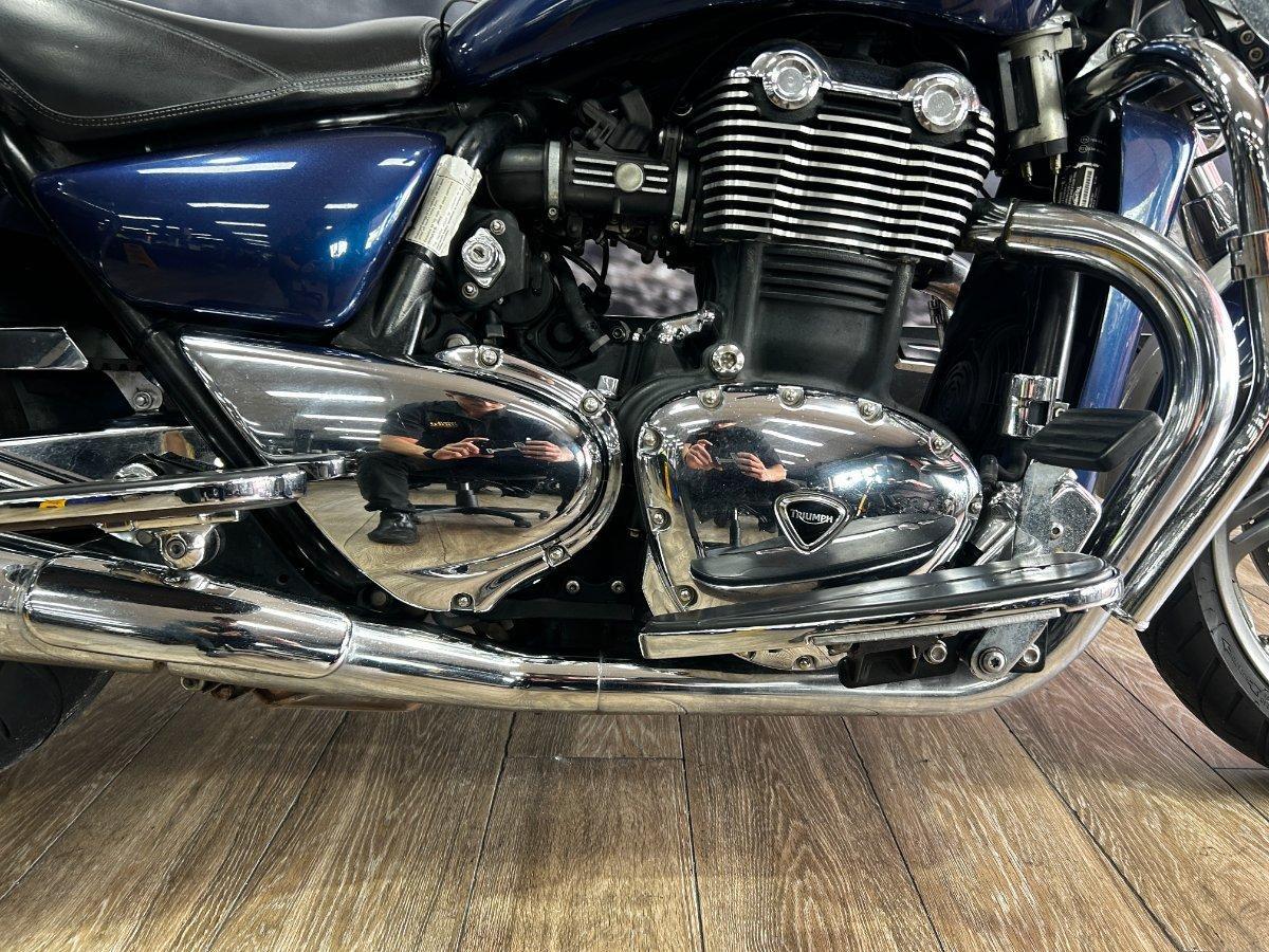 2010 TRIUMPH THUNDERBIRD CRUISER