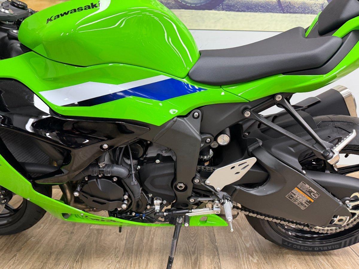 2026 KAWASAKI NINJA ZX-6R ABS (636) SPORTS