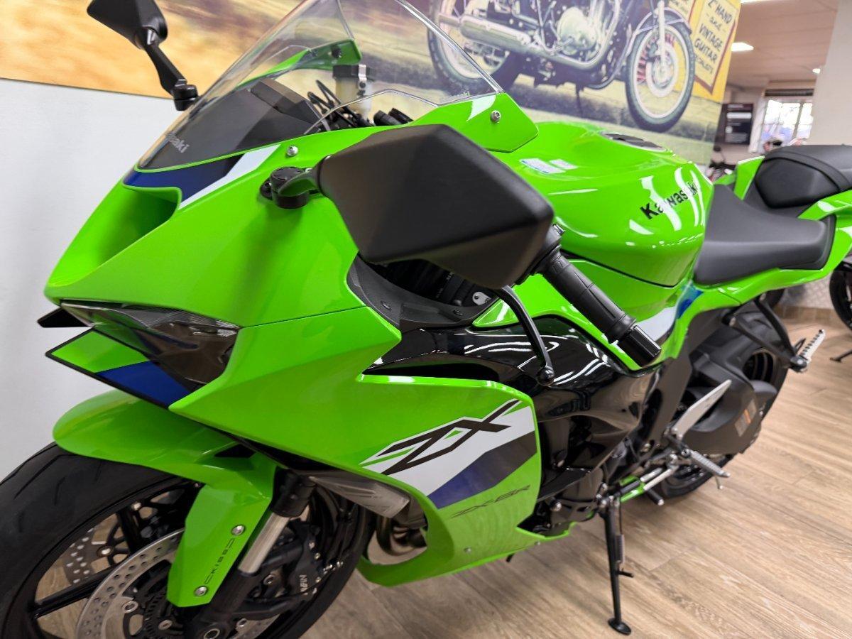 2026 KAWASAKI NINJA ZX-6R ABS (636) SPORTS
