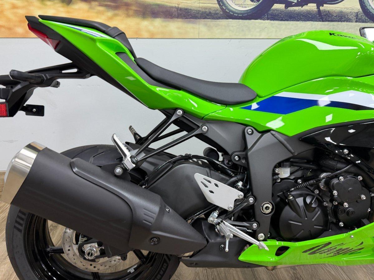 2026 KAWASAKI NINJA ZX-6R ABS (636) SPORTS