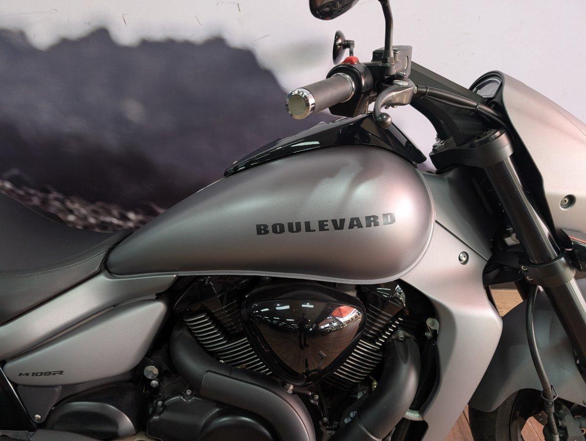 2016 SUZUKI VZR 1800 BOULEVARD (M109R) CRUISER