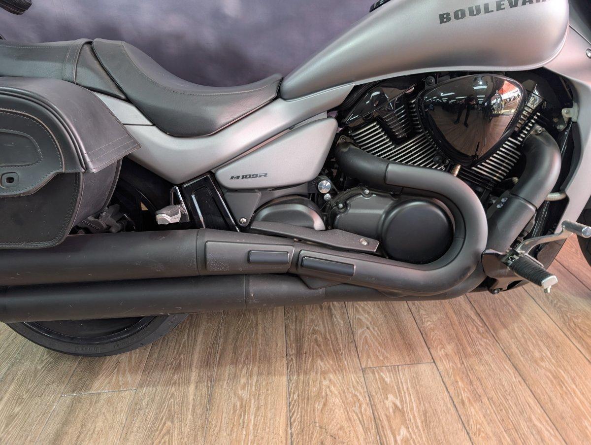 2016 SUZUKI VZR 1800 BOULEVARD (M109R) CRUISER