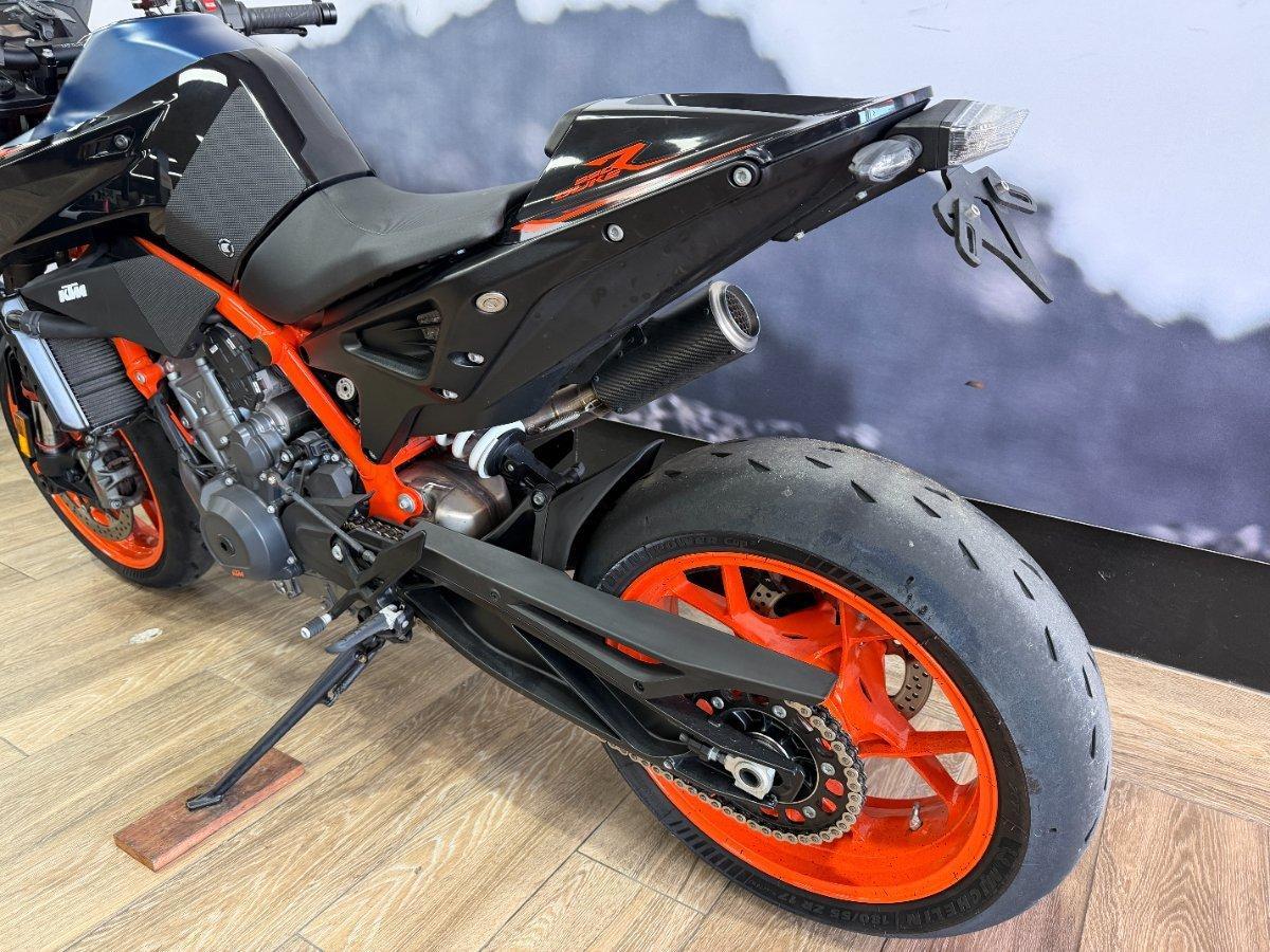 2023 KTM 890 DUKE R ROAD