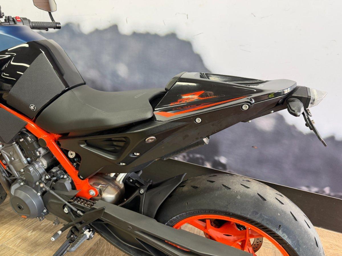 2023 KTM 890 DUKE R ROAD