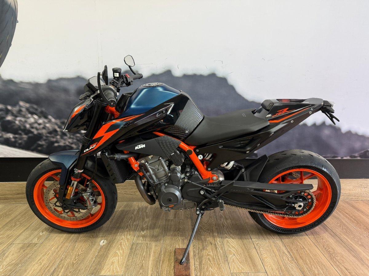 2023 KTM 890 DUKE R ROAD