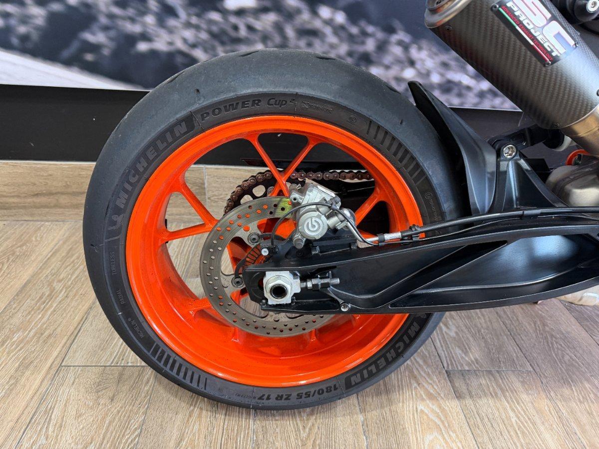 2023 KTM 890 DUKE R ROAD