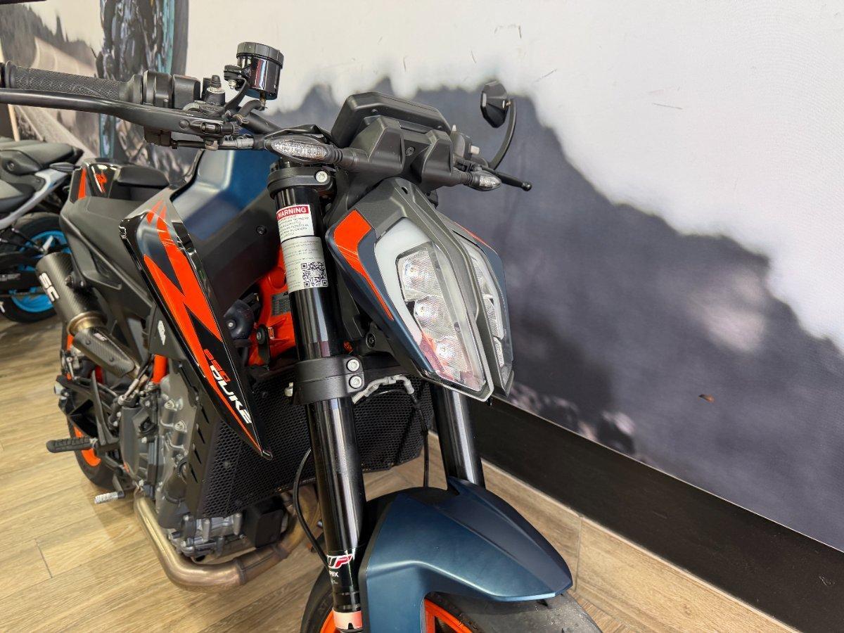 2023 KTM 890 DUKE R ROAD