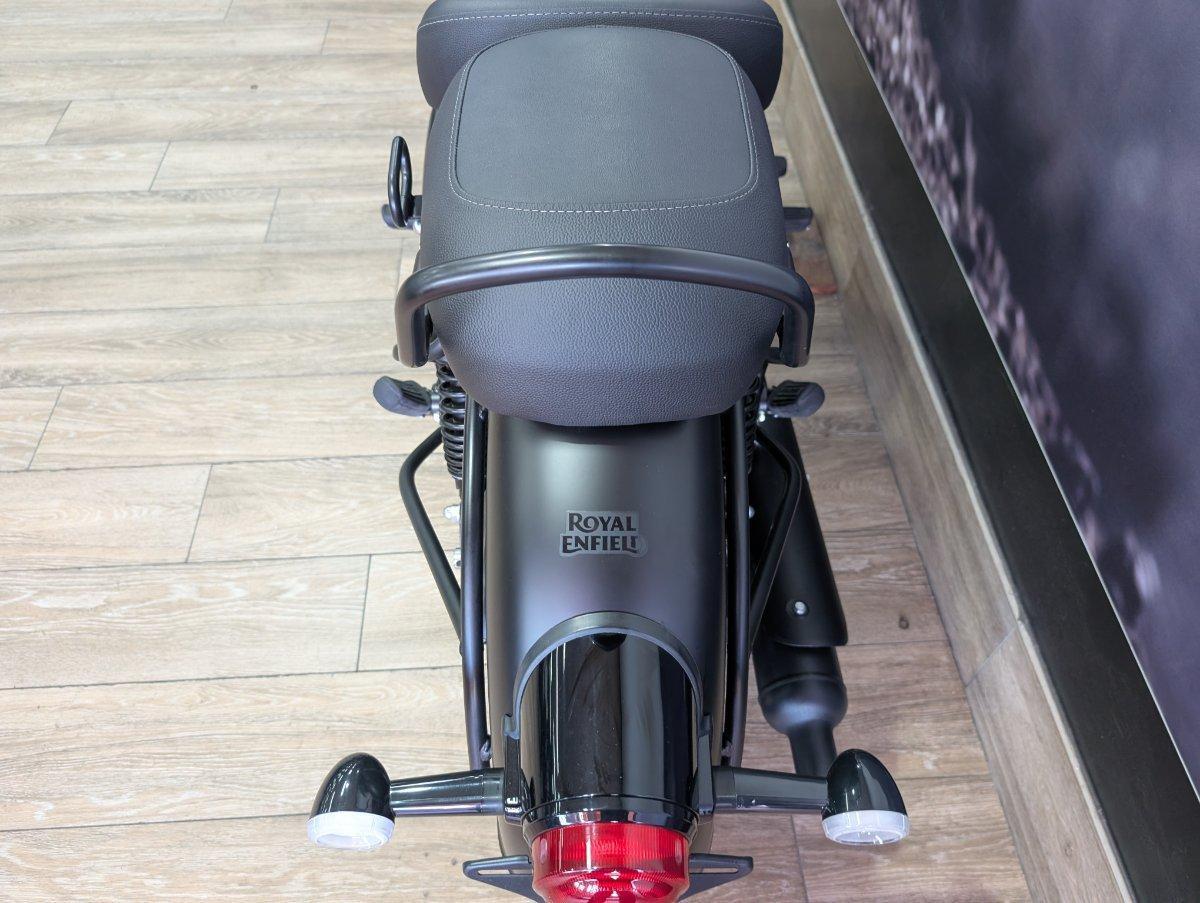 2025 ROYAL ENFIELD CLASSIC 350 DARK ROAD