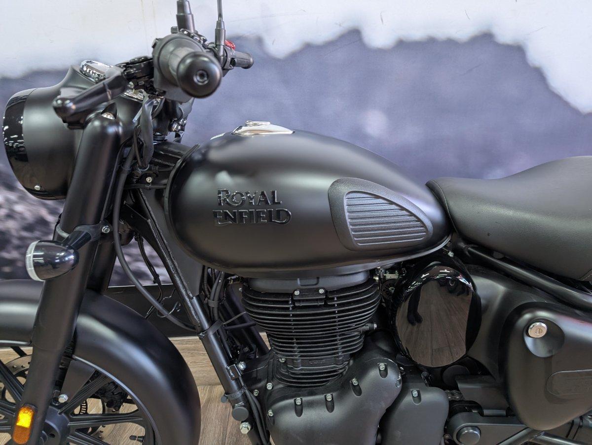 2025 ROYAL ENFIELD CLASSIC 350 DARK ROAD