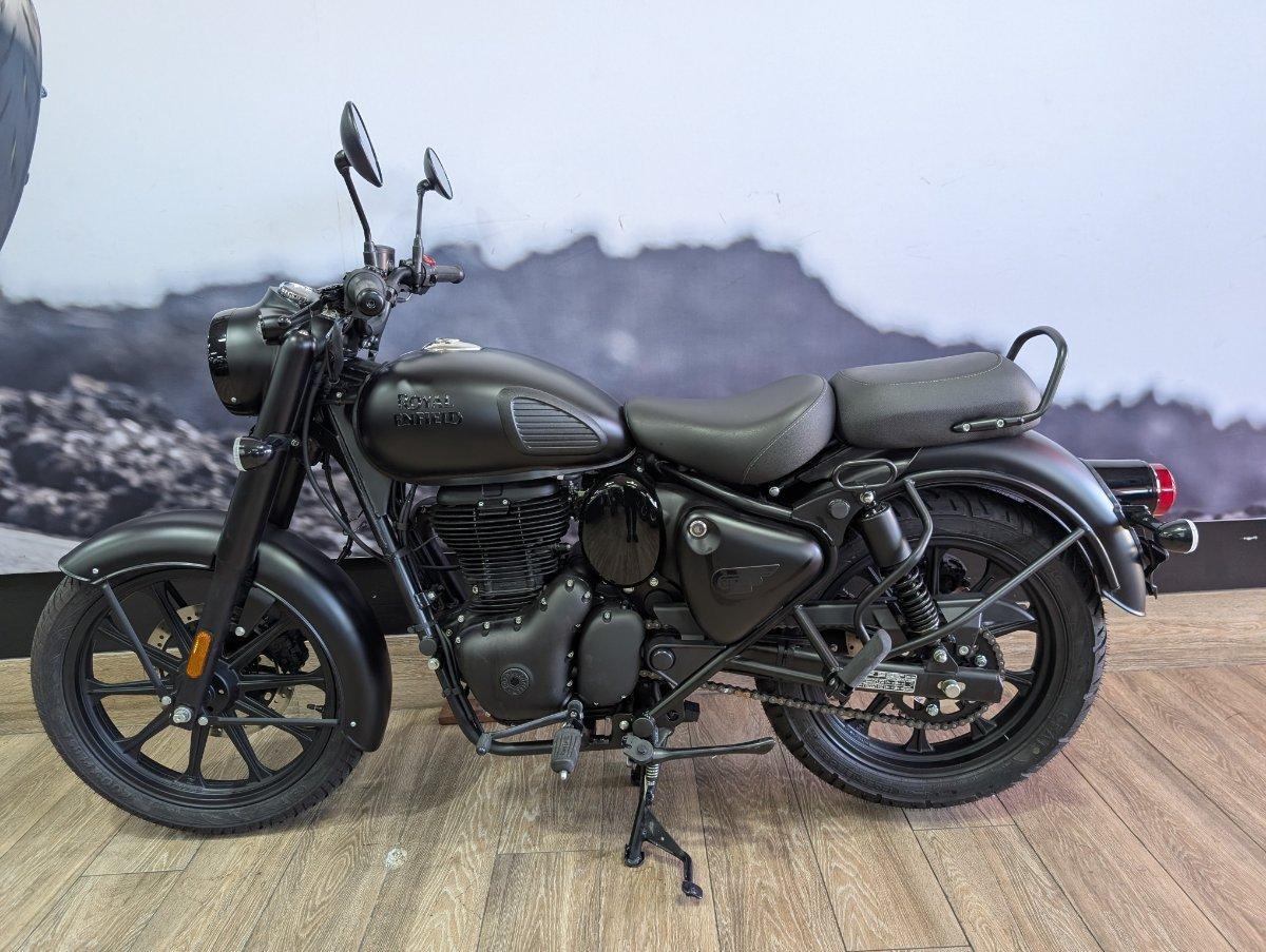 2025 ROYAL ENFIELD CLASSIC 350 DARK ROAD