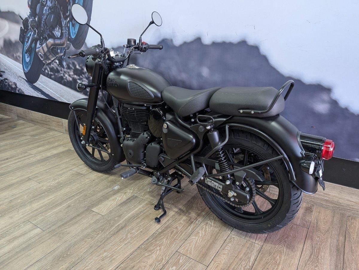 2025 ROYAL ENFIELD CLASSIC 350 DARK ROAD