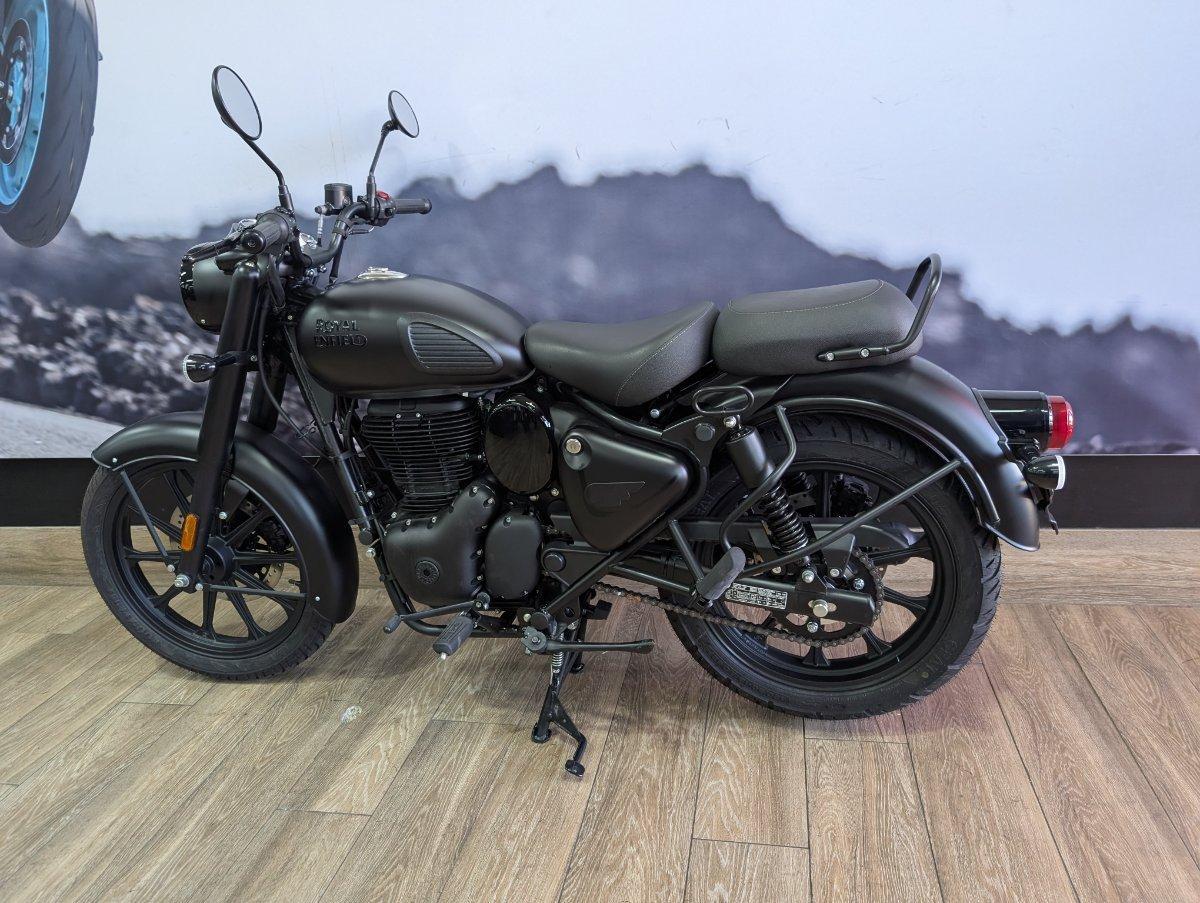 2025 ROYAL ENFIELD CLASSIC 350 DARK ROAD