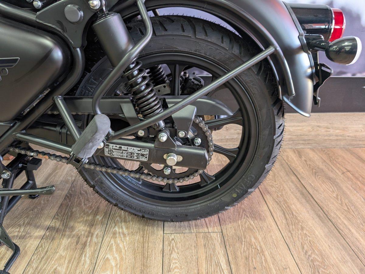 2025 ROYAL ENFIELD CLASSIC 350 DARK ROAD