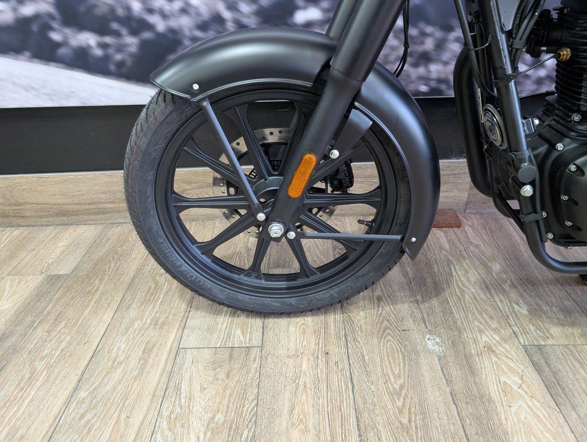 2025 ROYAL ENFIELD CLASSIC 350 DARK ROAD