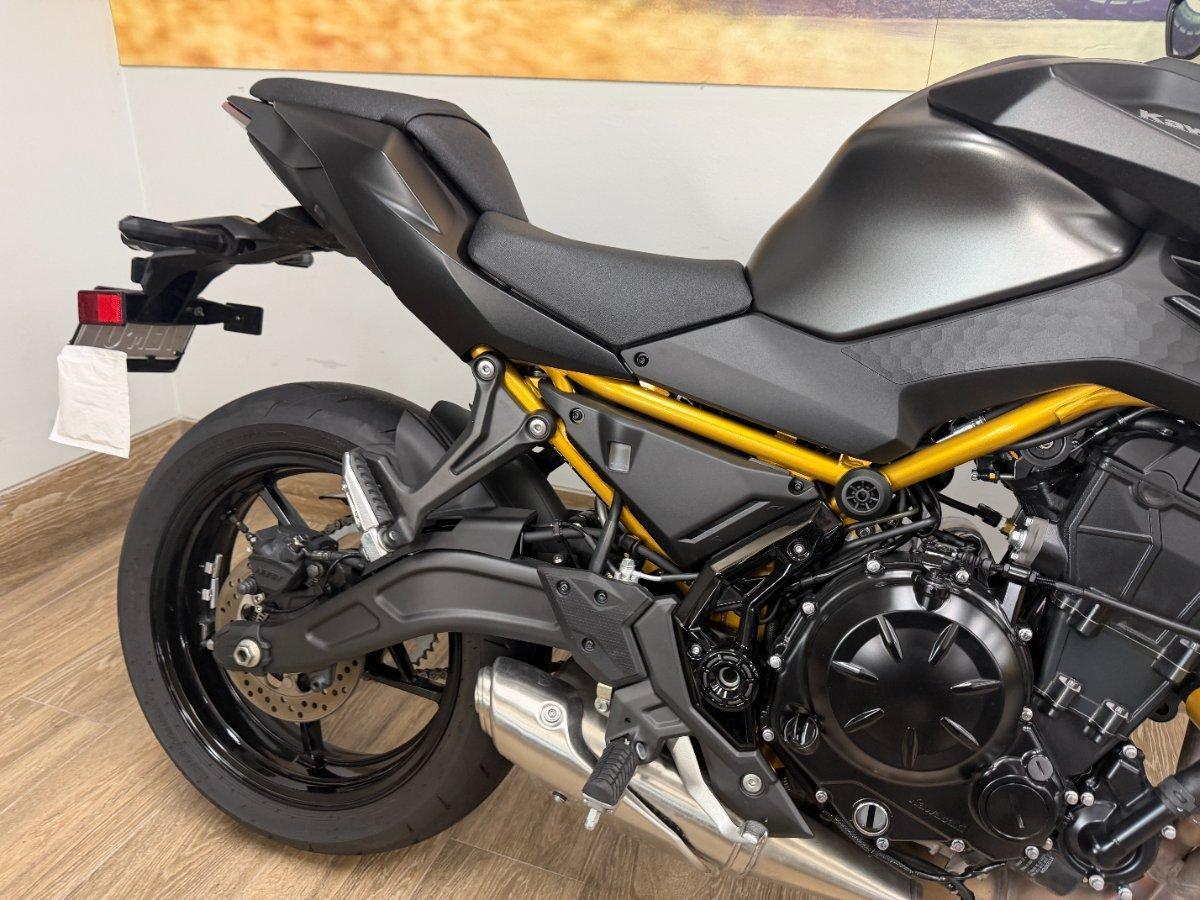 2026 KAWASAKI Z650L (LAMS) SPORTS