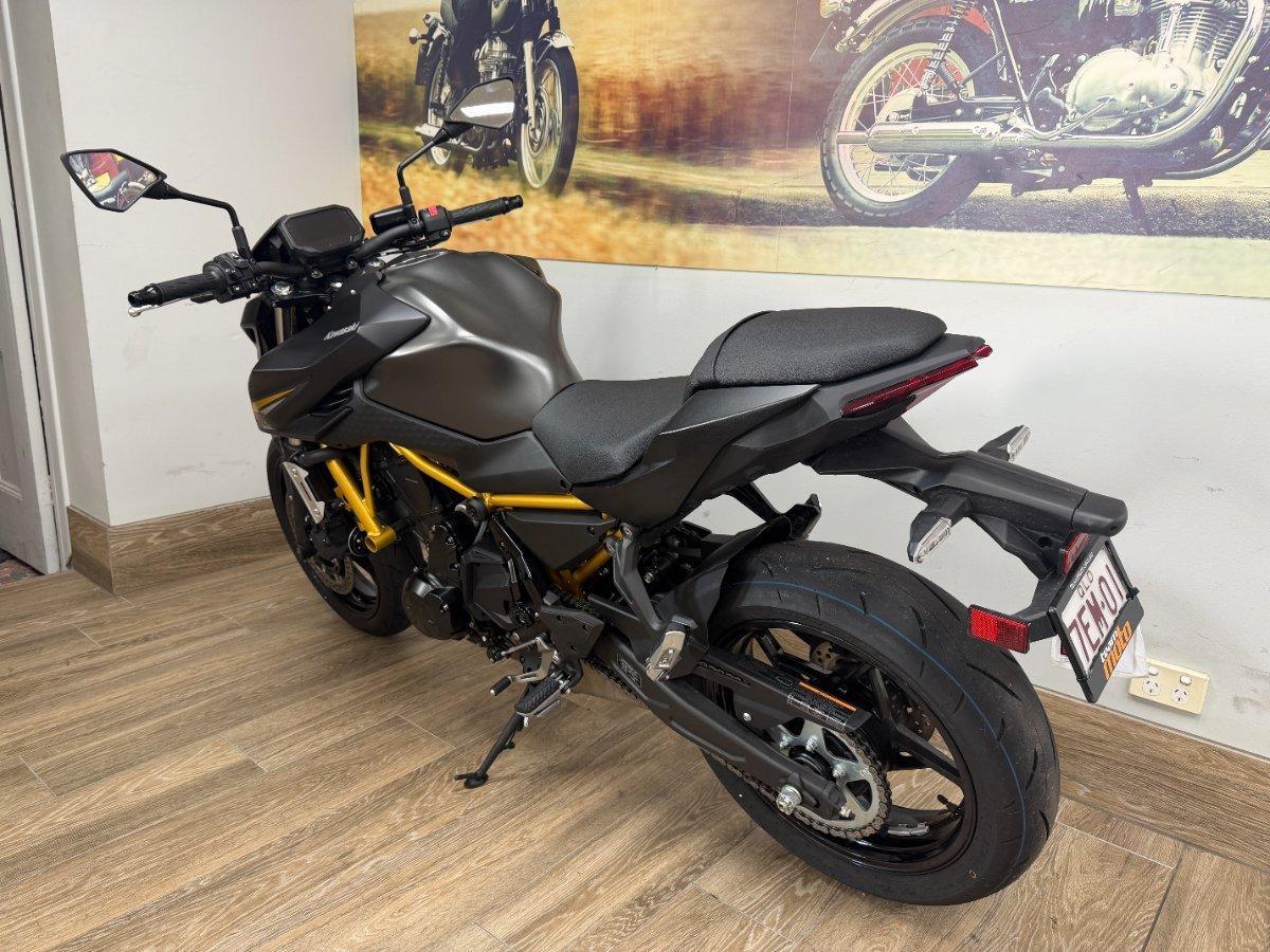2026 KAWASAKI Z650L (LAMS) SPORTS
