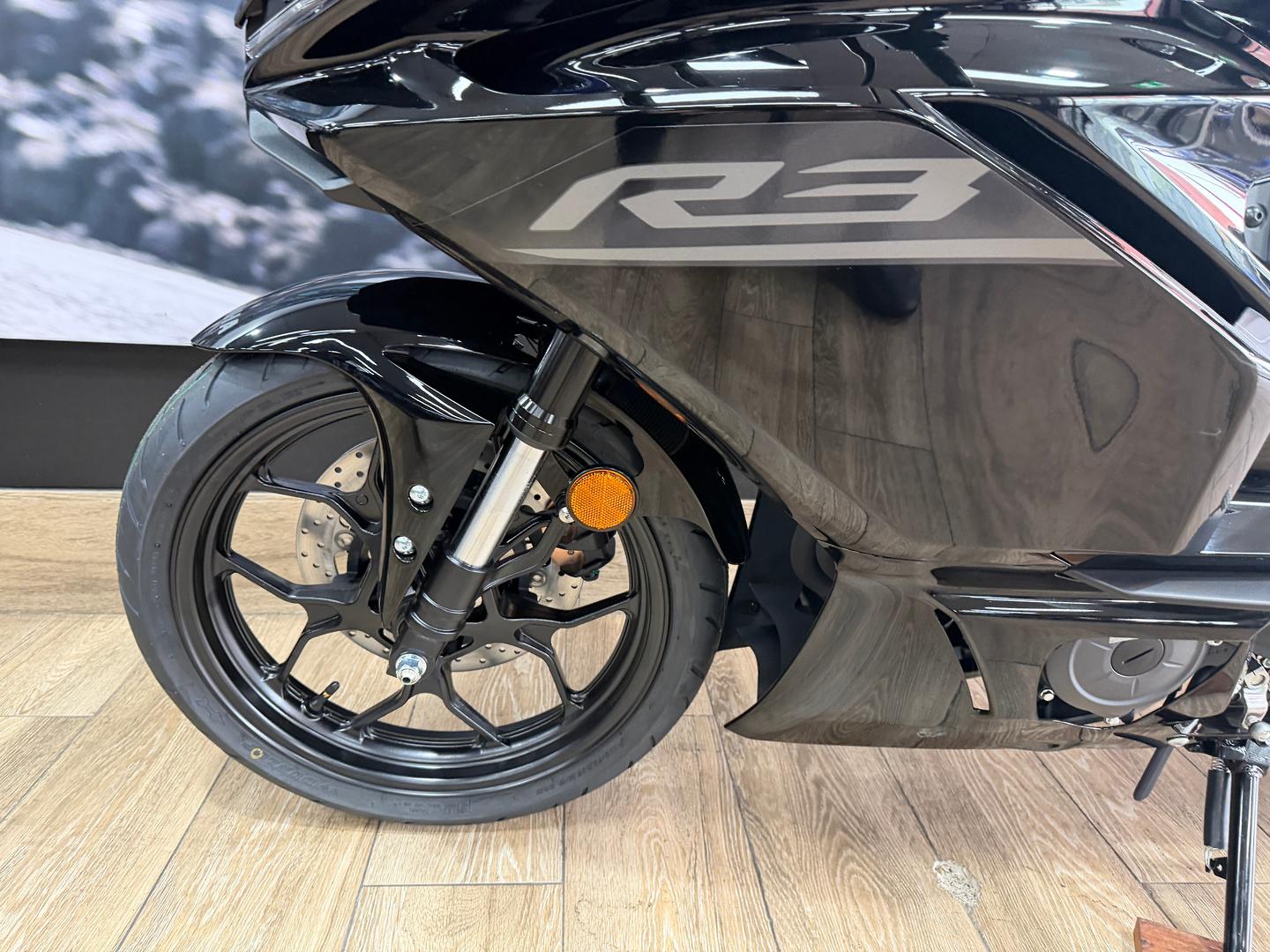 2026 YAMAHA YZF-R3 (YZF-R3A) SPORTS