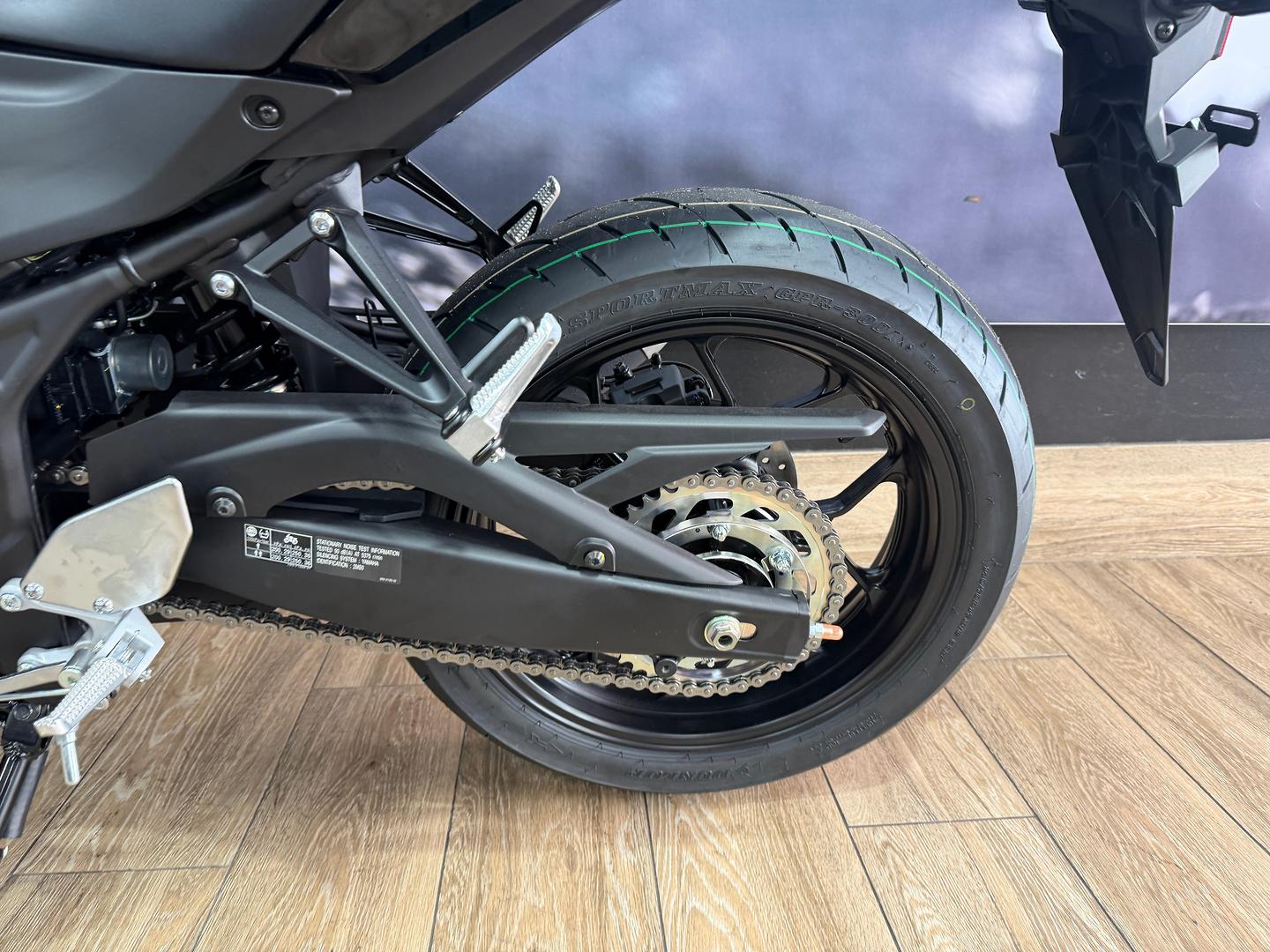 2026 YAMAHA YZF-R3 (YZF-R3A) SPORTS