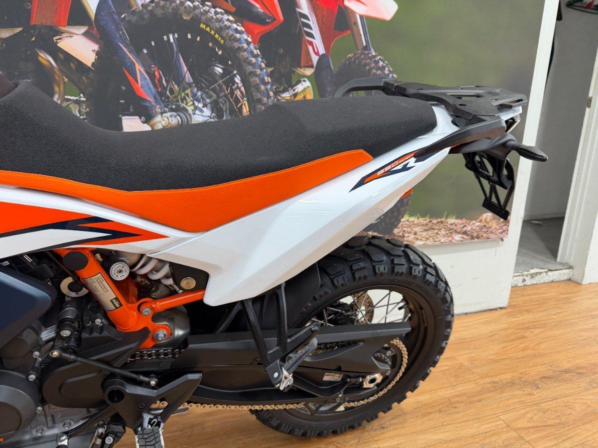2024 KTM 890 ADVENTURE R DUAL SPORTS