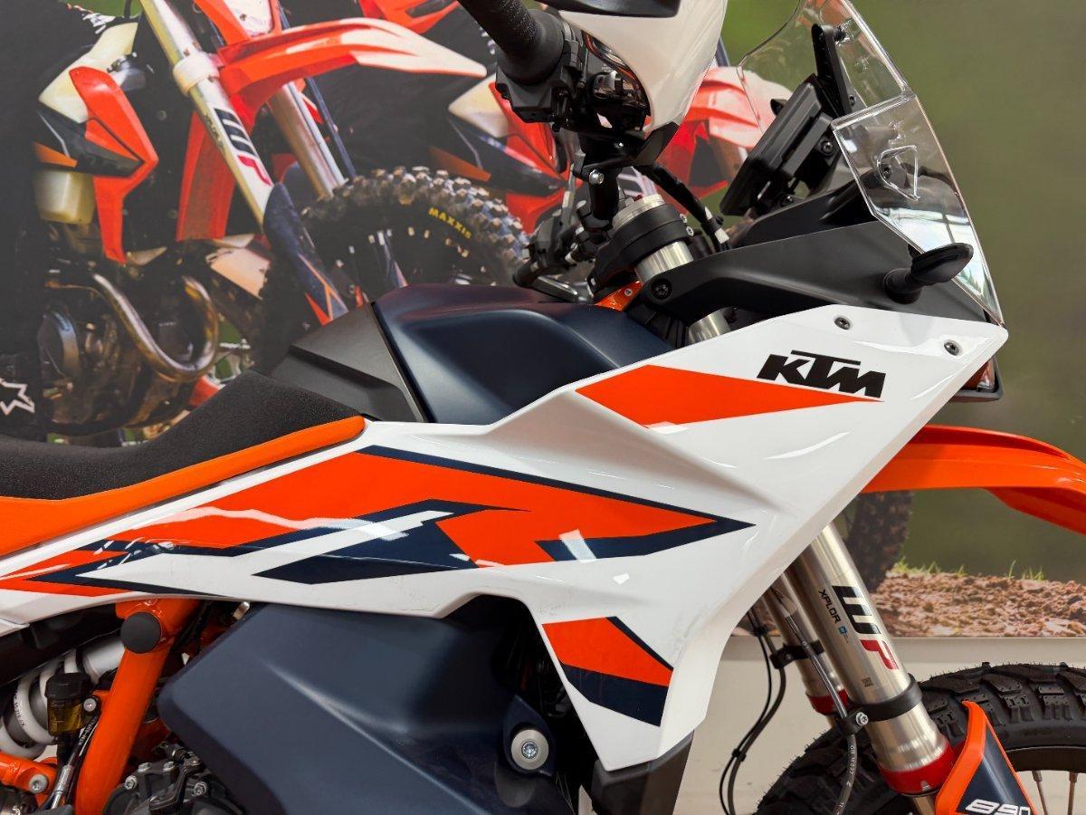 2024 KTM 890 ADVENTURE R DUAL SPORTS