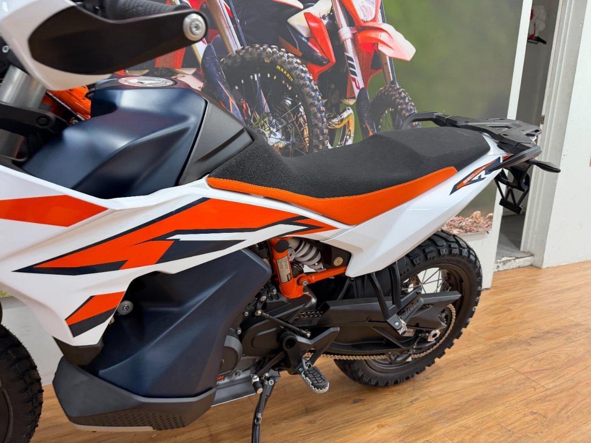 2024 KTM 890 ADVENTURE R DUAL SPORTS