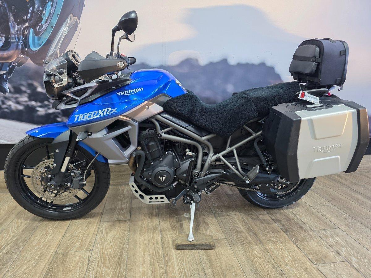 2016 TRIUMPH TIGER 800 XRx LOW DUAL SPORTS