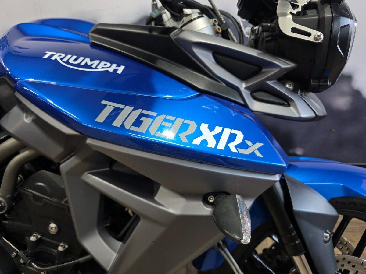 2016 TRIUMPH TIGER 800 XRx LOW DUAL SPORTS