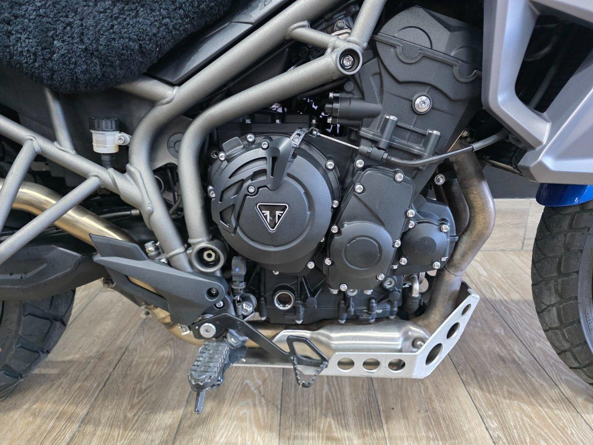 2016 TRIUMPH TIGER 800 XRx LOW DUAL SPORTS