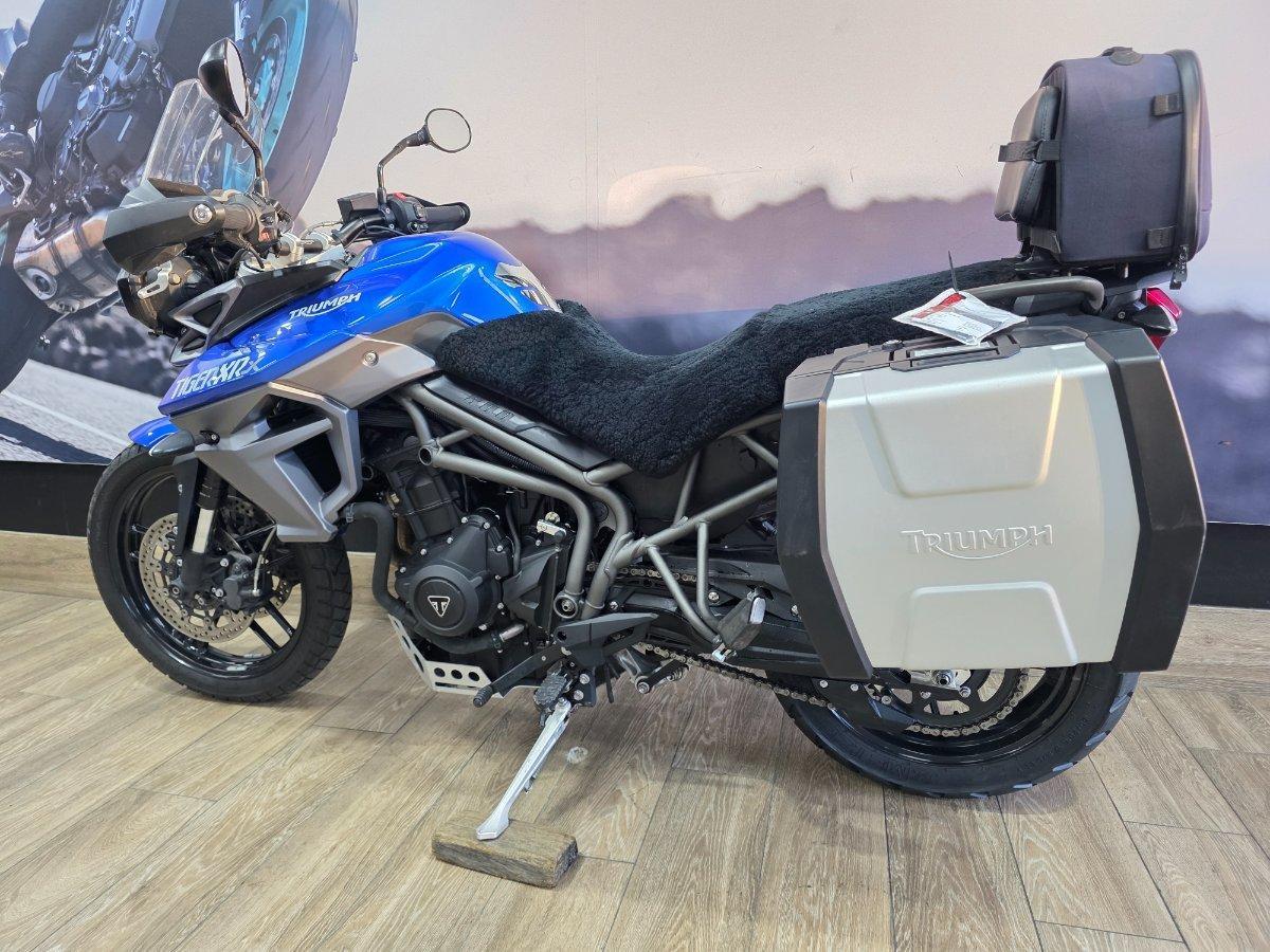 2016 TRIUMPH TIGER 800 XRx LOW DUAL SPORTS