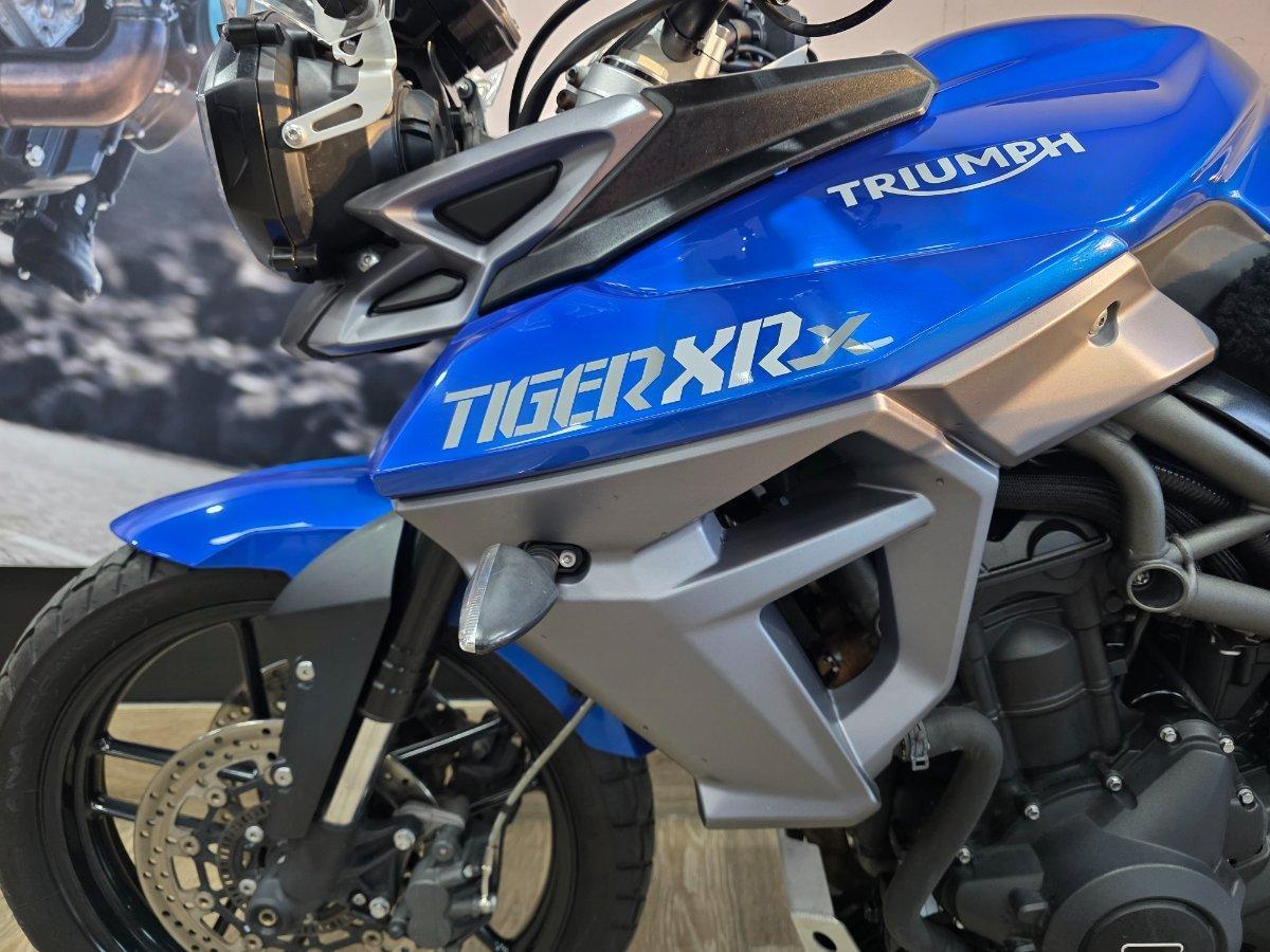 2016 TRIUMPH TIGER 800 XRx LOW DUAL SPORTS