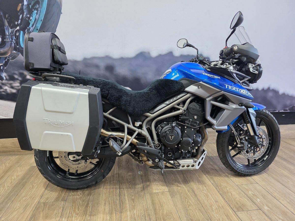 2016 TRIUMPH TIGER 800 XRx LOW DUAL SPORTS
