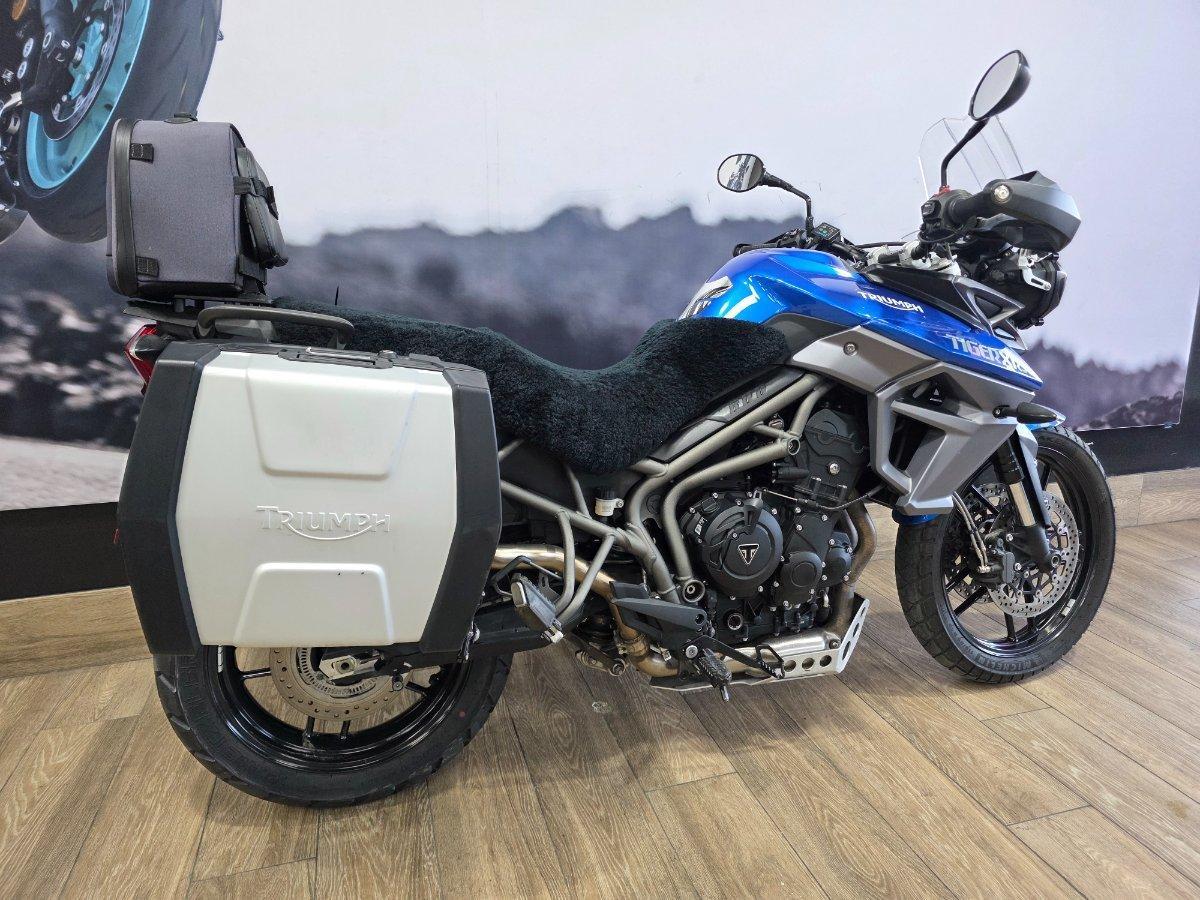2016 TRIUMPH TIGER 800 XRx LOW DUAL SPORTS