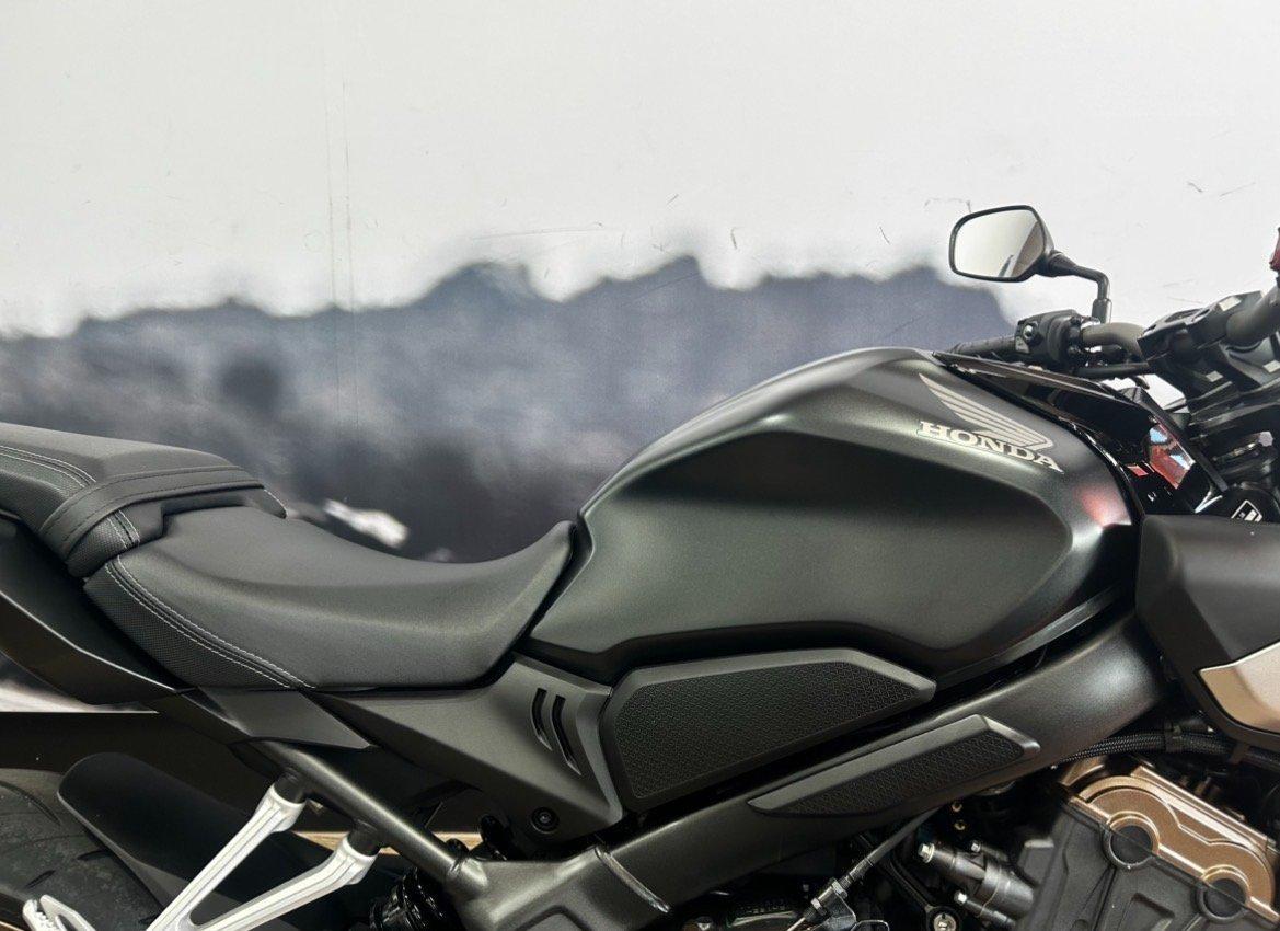 2024 HONDA CB650R E-CLUTCH SPORTS