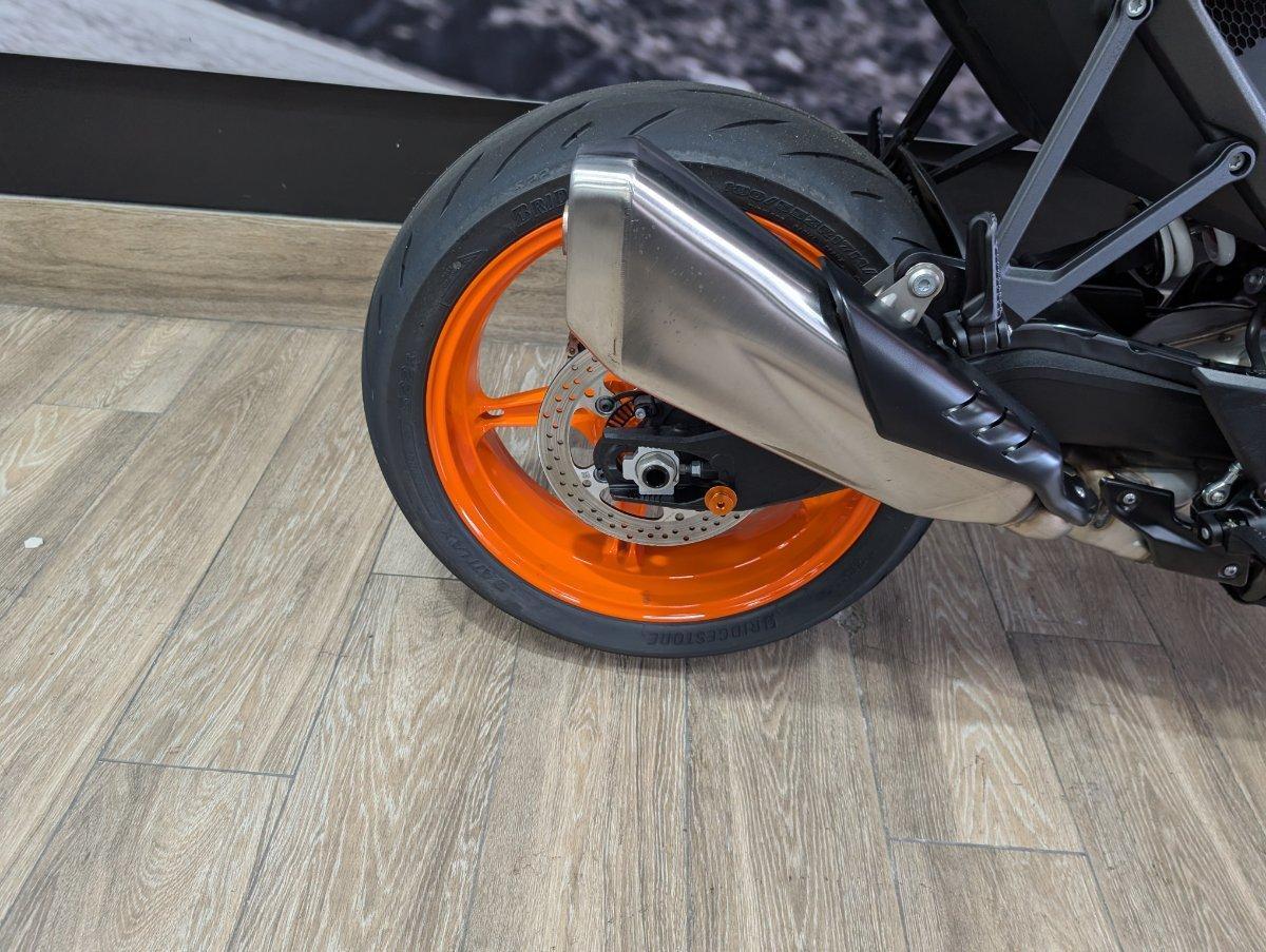 2024 KTM 990 DUKE ROAD