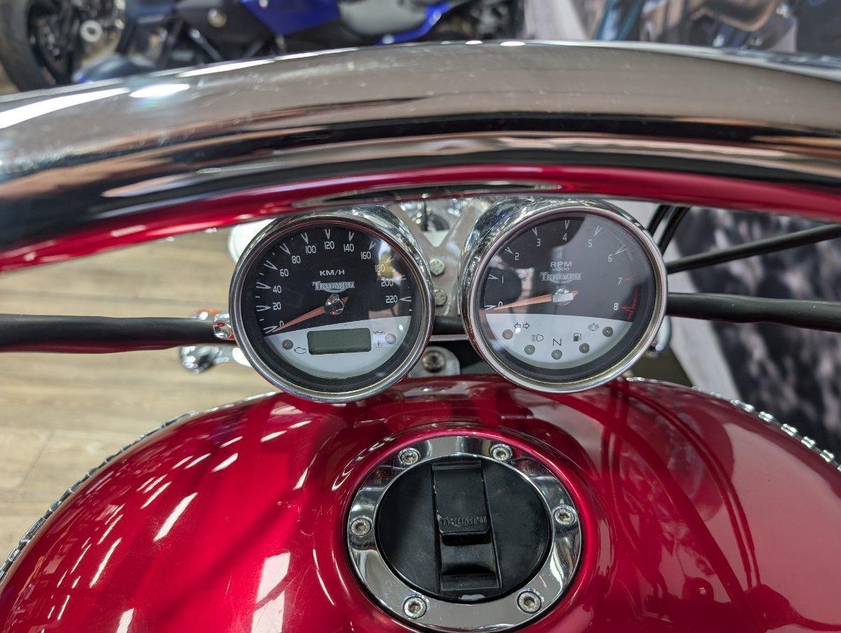 2005 TRIUMPH ROCKET III CRUISER