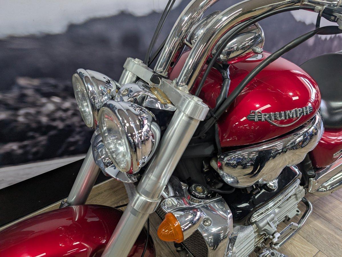 2005 TRIUMPH ROCKET III CRUISER