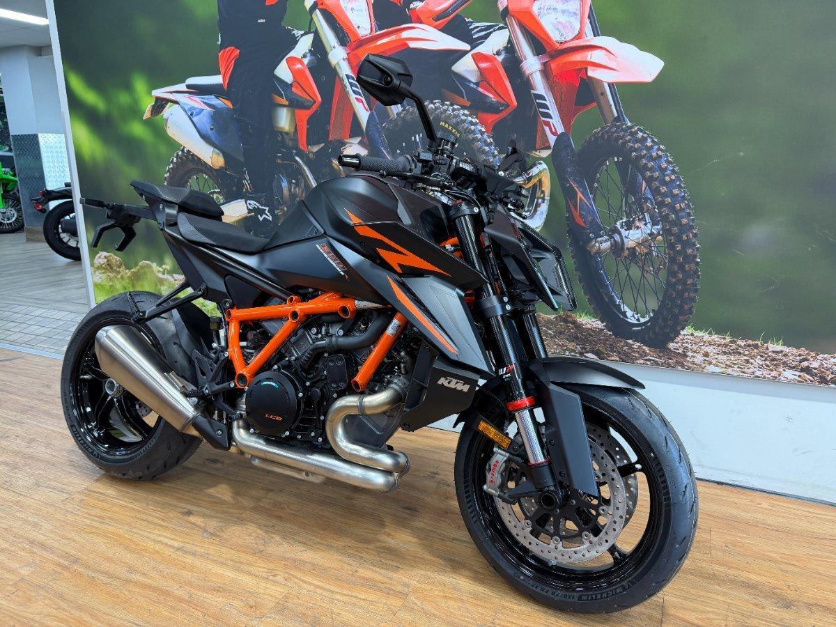 2026 KTM 1390 SUPER DUKE R SPORTS