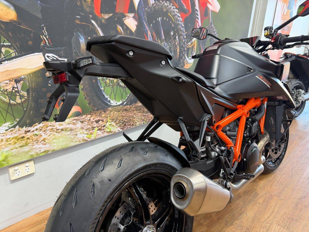 2026 KTM 1390 SUPER DUKE R SPORTS