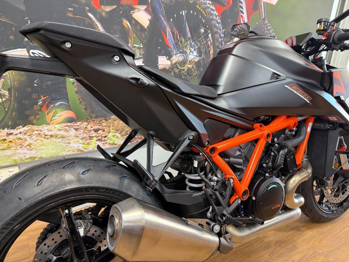 2026 KTM 1390 SUPER DUKE R SPORTS