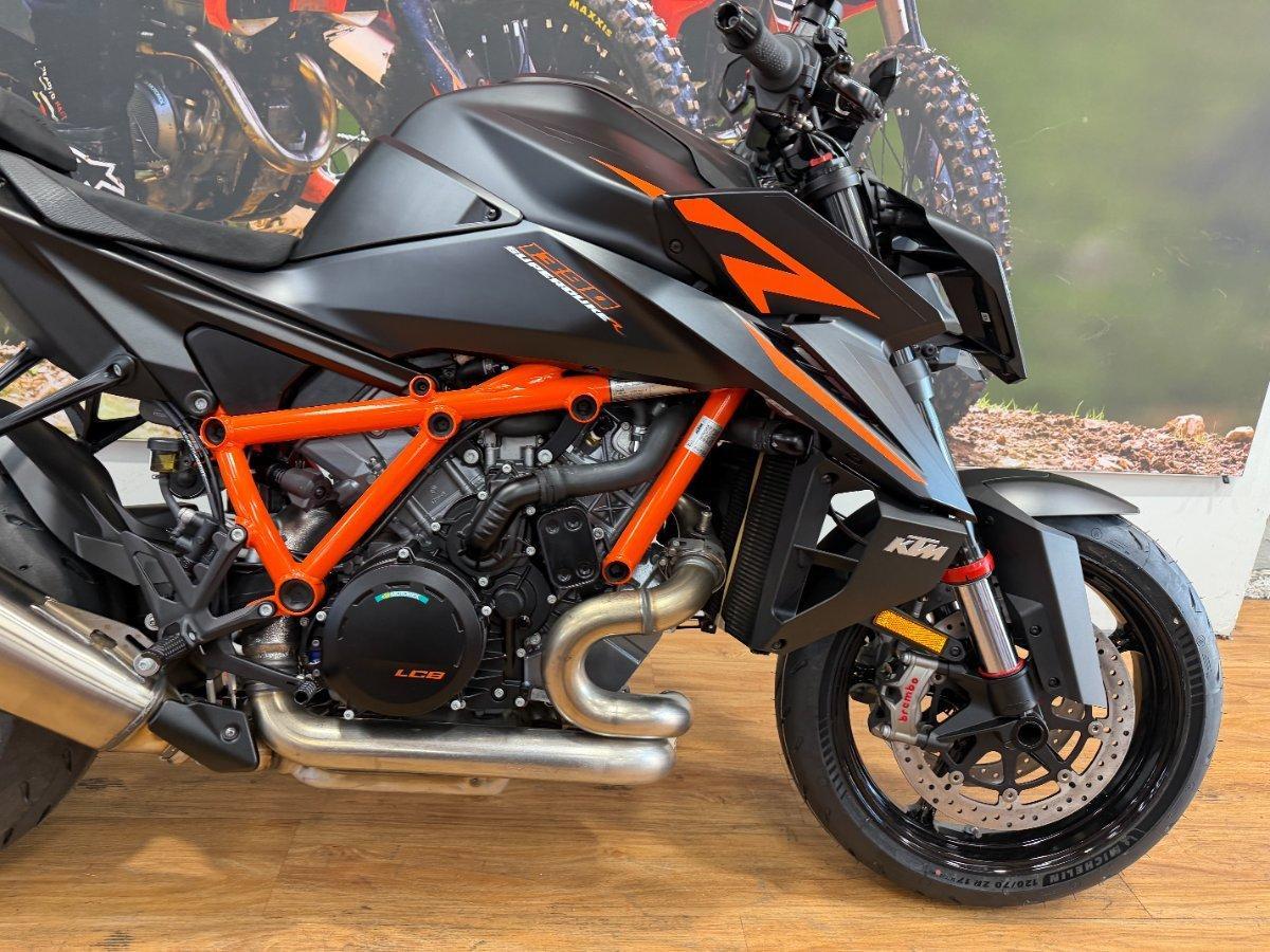 2026 KTM 1390 SUPER DUKE R SPORTS