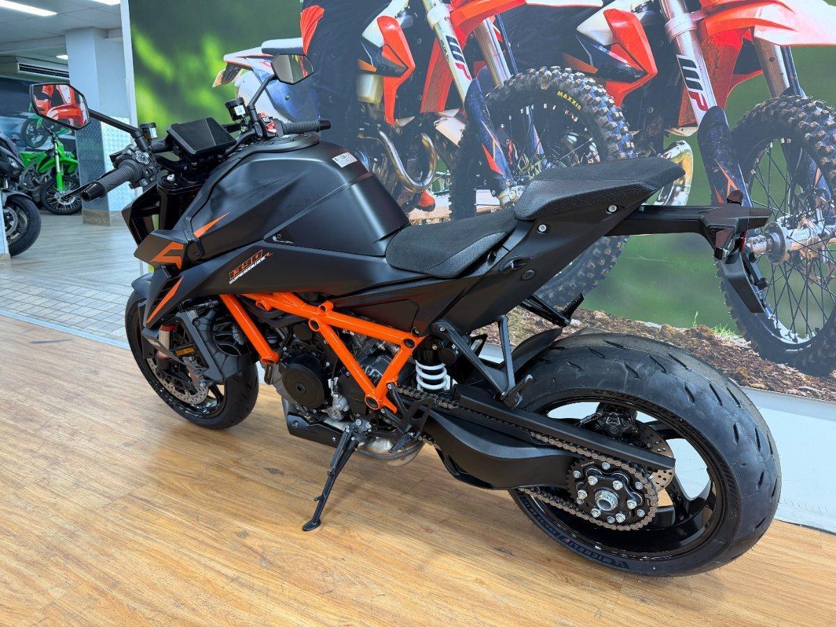 2026 KTM 1390 SUPER DUKE R SPORTS
