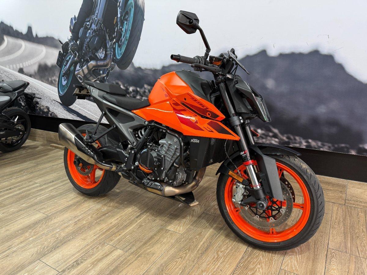 2024 KTM 990 DUKE ROAD