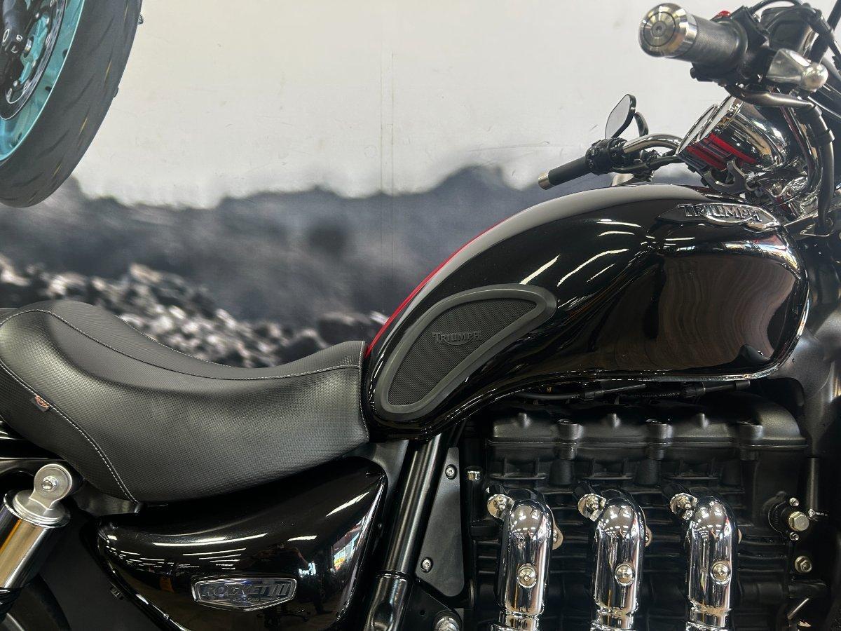 2018 TRIUMPH ROCKET III ROADSTER CRUISER