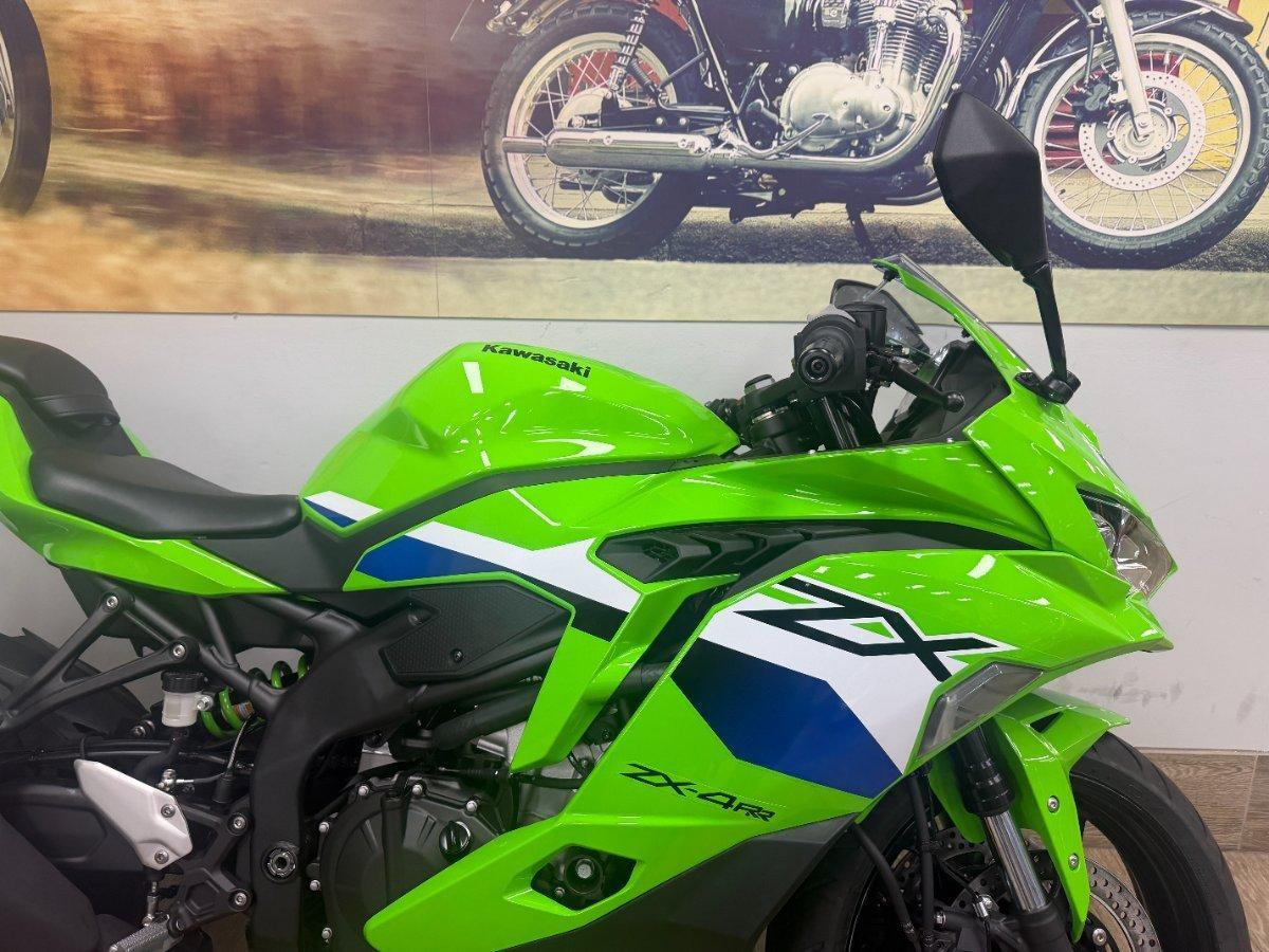 2026 KAWASAKI NINJA 400 ZX-4RR KRT SPORTS