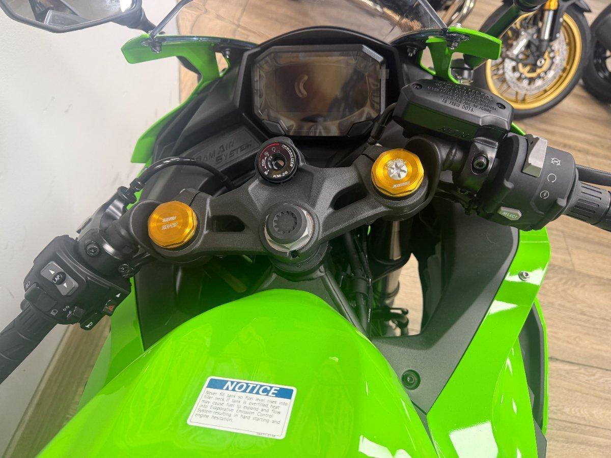 2026 KAWASAKI NINJA 400 ZX-4RR KRT SPORTS