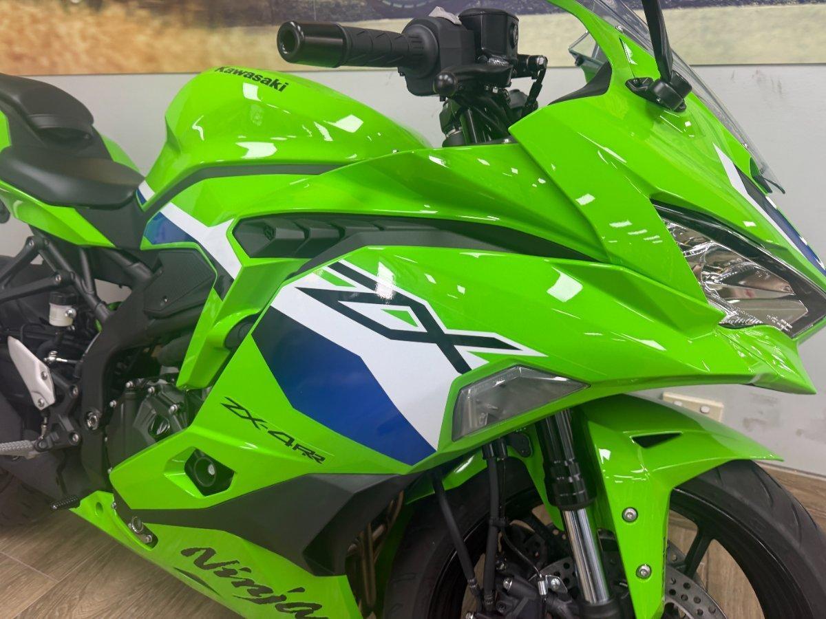 2026 KAWASAKI NINJA 400 ZX-4RR KRT SPORTS