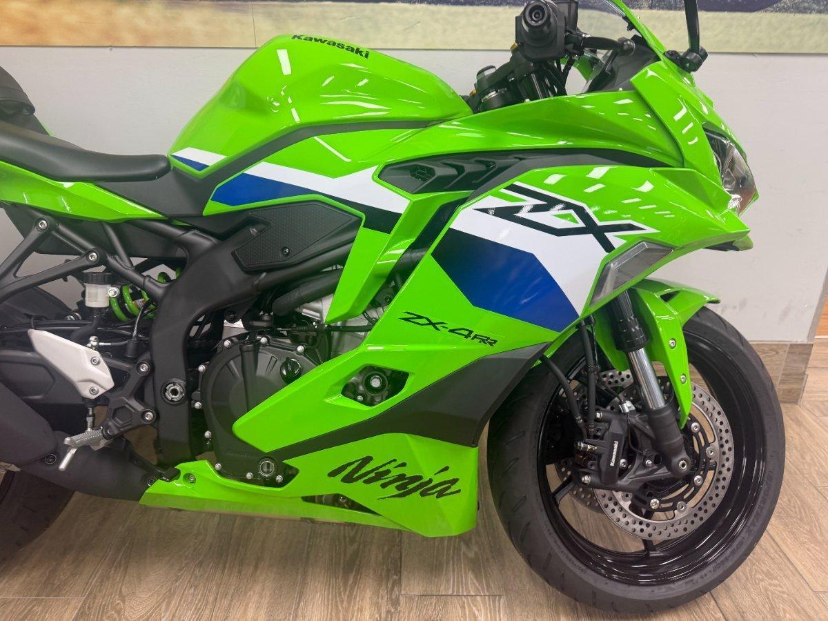 2026 KAWASAKI NINJA 400 ZX-4RR KRT SPORTS