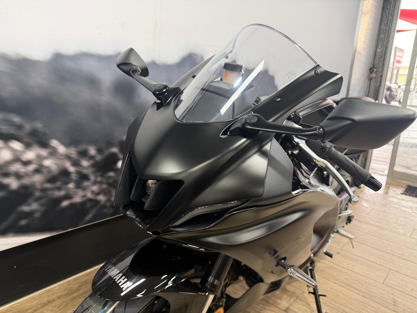 2025 YAMAHA YZF-R7LA SPORTS