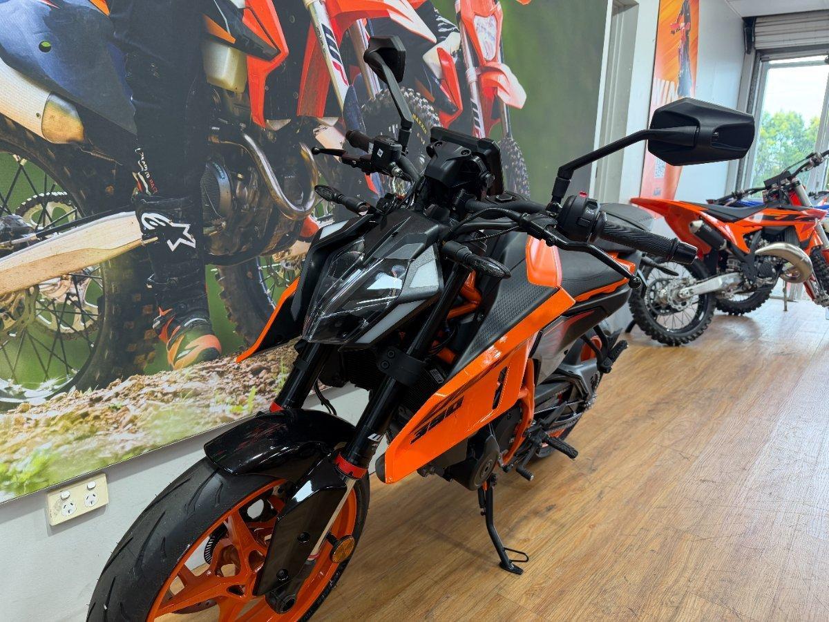 2025 KTM 390 DUKE ROAD
