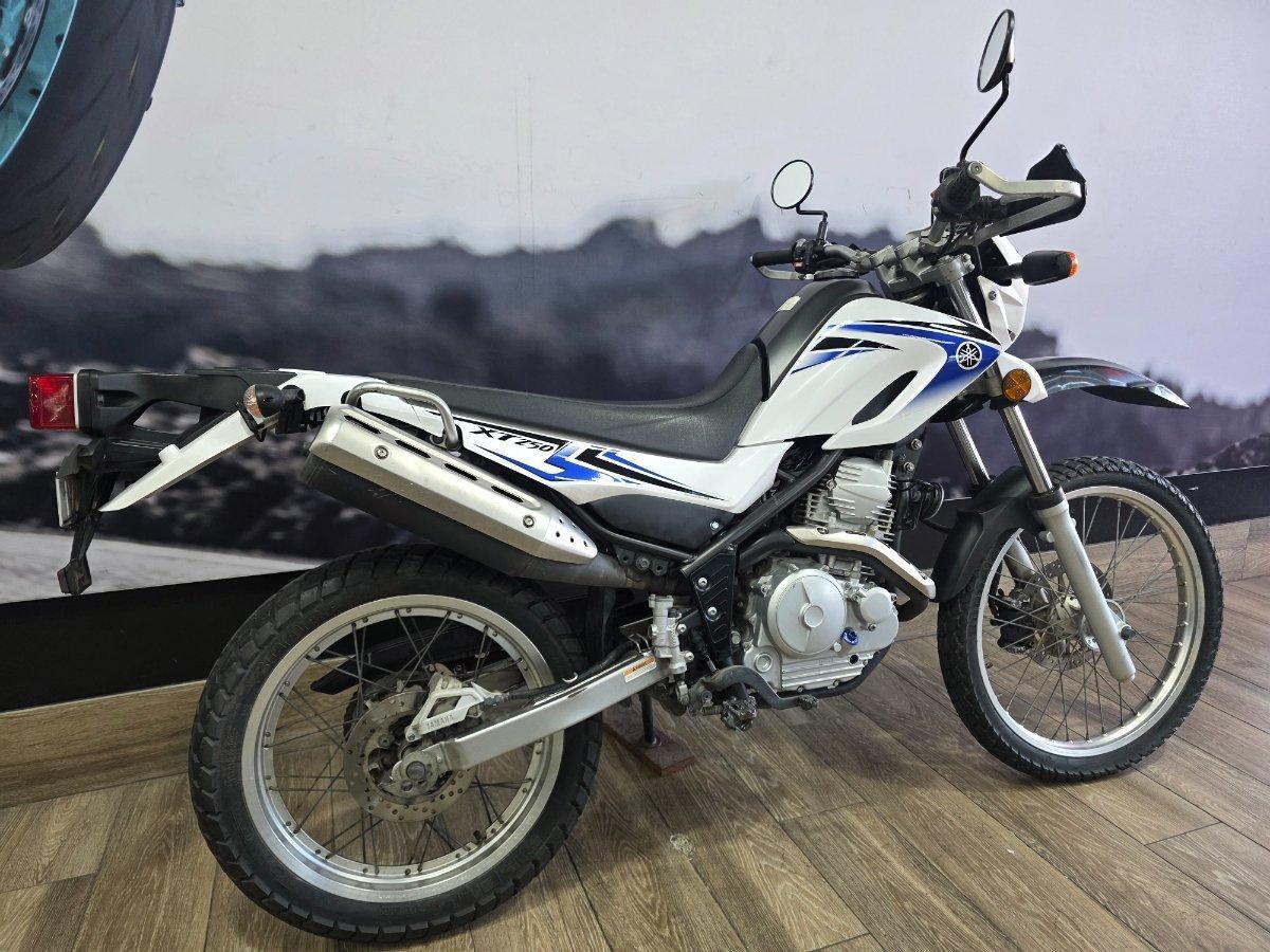 2009 YAMAHA XT250 TRAIL